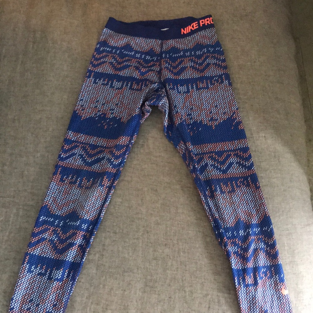 Brand new Nike leggings